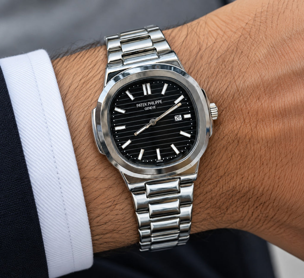 Luxury Black Dial Silver Metal Watch – Date Display